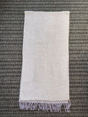 Abercrombie & Fitch Lavender Fringe Fluffy & Soft 80in Scarf